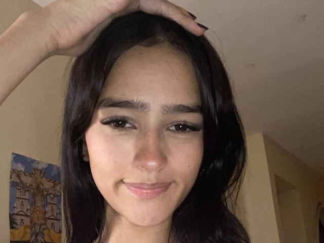 MelodyMansson - Live porn &amp; sex cam - 29852666
