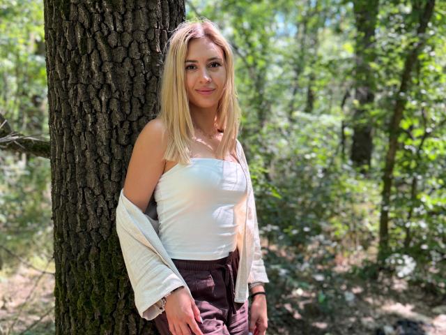 Rosavelle - Live porn &amp; sex cam - 29856263