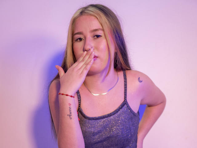 AmilyRisso - Sexe cam en vivo - 29858837