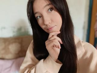 AshleyNaone's Model Profile