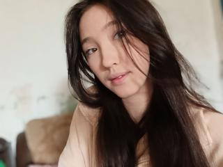 AshleyNaone's Model Profile