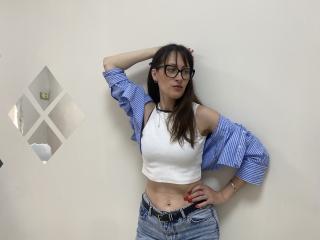 MiraMixi's Model Profile
