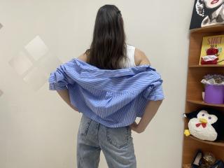 MiraMixi's Model Profile