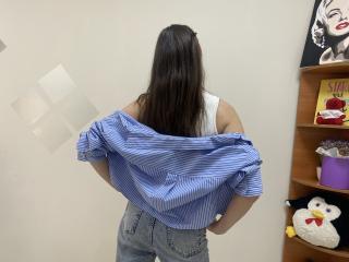 MiraMixi's Model Profile