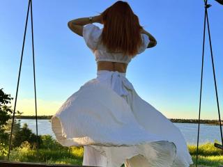 MiraGi's Model Profile