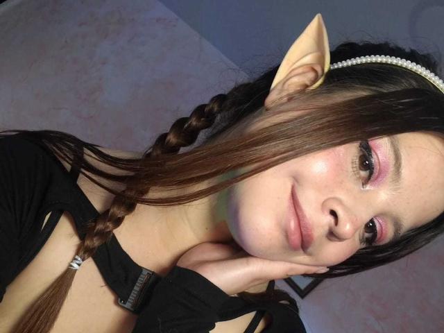 MelaniBecker - Live Sex Cam - 29870768