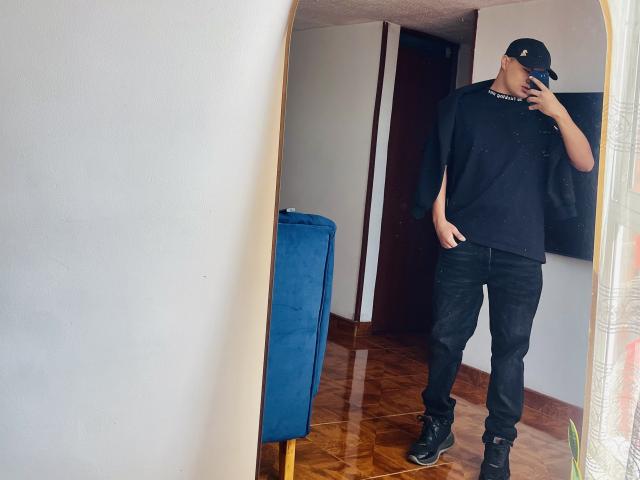 Thiagoarias - Live porn &amp; sex cam - 29871170
