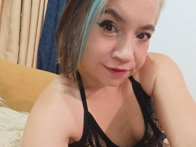 MsJustineBeaux - Élő pornó és szexkamera - 29875547
