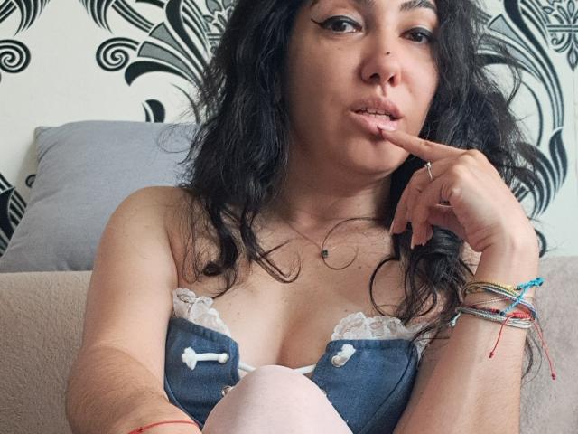 SexyMirra - Live porn &amp; sex cam - 29882725