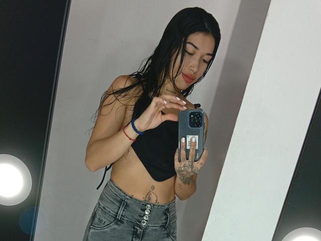 KrystalEvans - Live porn &amp; sex cam - 29884160