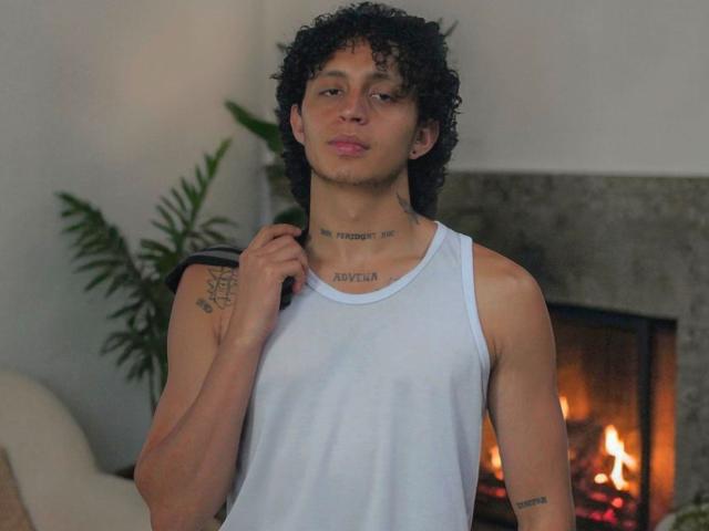 JayTaylorr - Live porn &amp; sex cam - 29886437