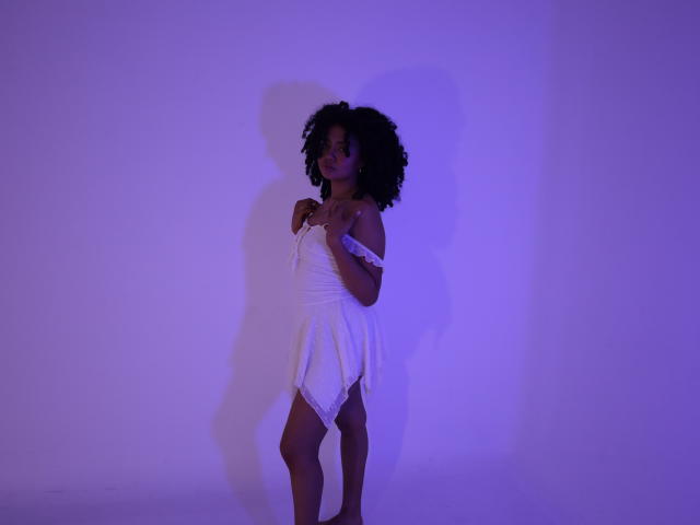 KirasPell - Live porn &amp; sex cam - 29888660