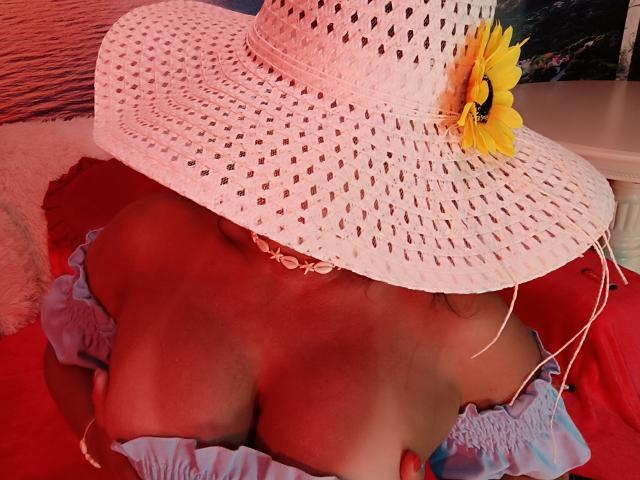 AmberSunshine - Live porn &amp; sex cam - 29893268