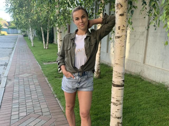 BelleLisaG - Live porn &amp; sex cam - 29893946