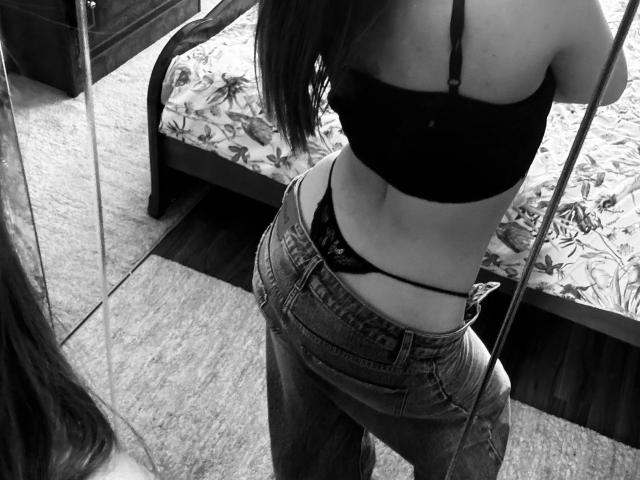 CarlotaLongNecker - Live porn &amp; sex cam - 29894645