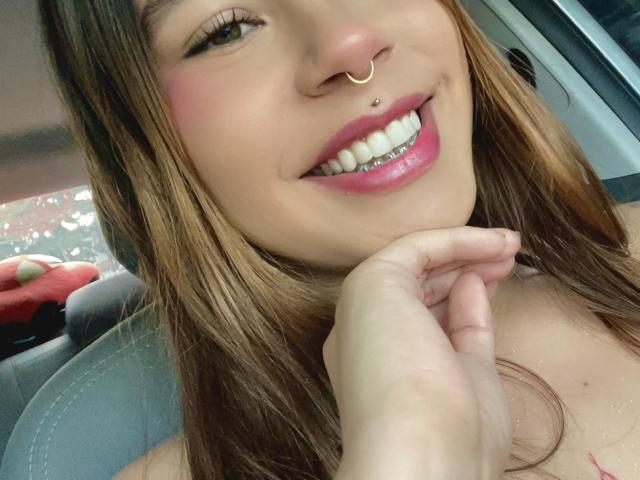 LilyPoisonn - Live porn &amp; sex cam - 29905517