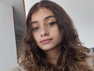 Ver a ficha detalhada de  KatalinaLaurent