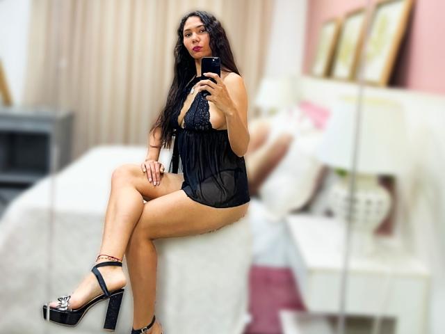 IsabellaLips - Live porn &amp; sex cam - 29912888