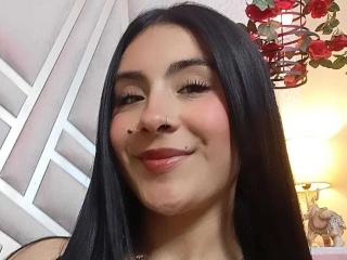Ver a ficha detalhada de  ChloeXk