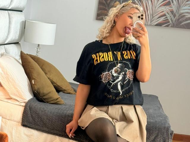 FloraSaenz - Live porn &amp; sex cam - 29914250