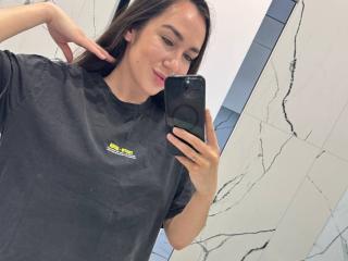 Ver la ficha detallada de AraiaSheri