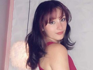 Ver la ficha detallada de ValentinaRoseX