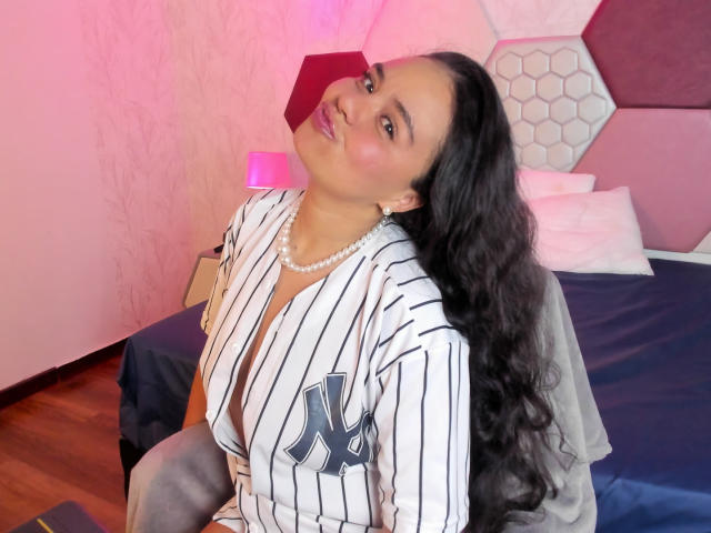 ArielleWilde - Élő pornó és szexkamera - 29926157