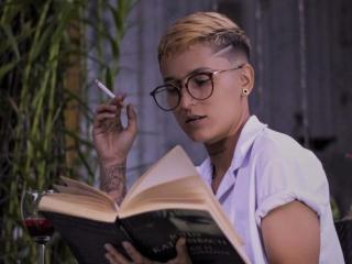 Ver a ficha detalhada de  TamarahhRyan