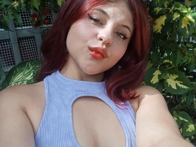 SophieHill - Live porn &amp; sex cam - 29930183