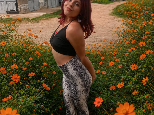 SophieHill - Live porn &amp; sex cam - 29930204