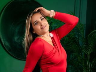 Ver a ficha detalhada de  AliceDuboiss