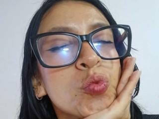 Ver la ficha detallada de ZarayFeet