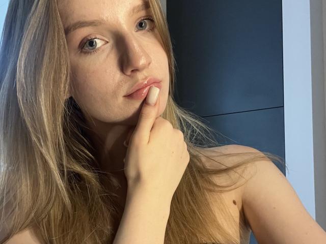 Ginnia - Live porn &amp; sex cam - 29941928