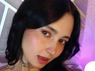 Ver a ficha detalhada de  GabyMathew