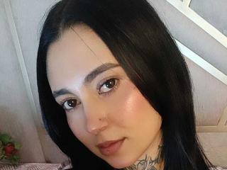 Ver a ficha detalhada de  GabyMathew