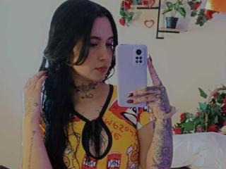 Ver a ficha detalhada de  GabyMathew