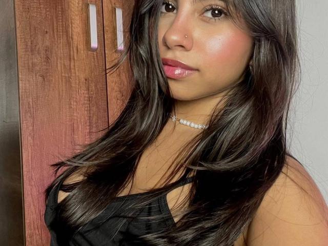 CelesteMorel - Live sex cam - 29950508