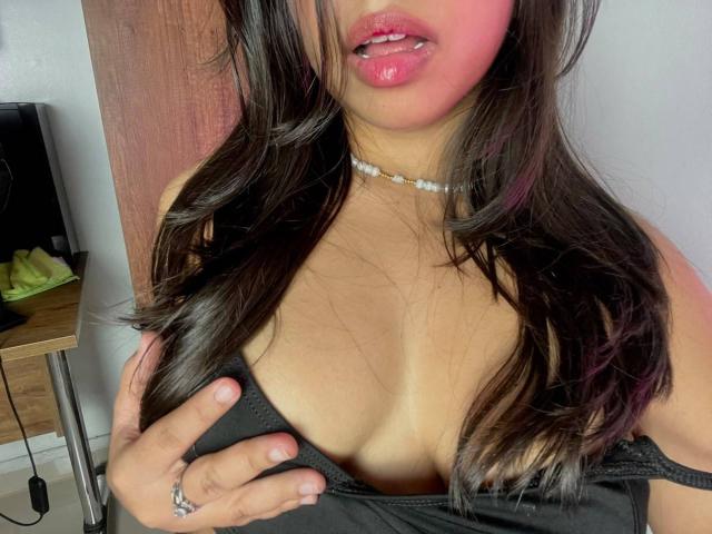 CelesteMorel - Live sex cam - 29950538
