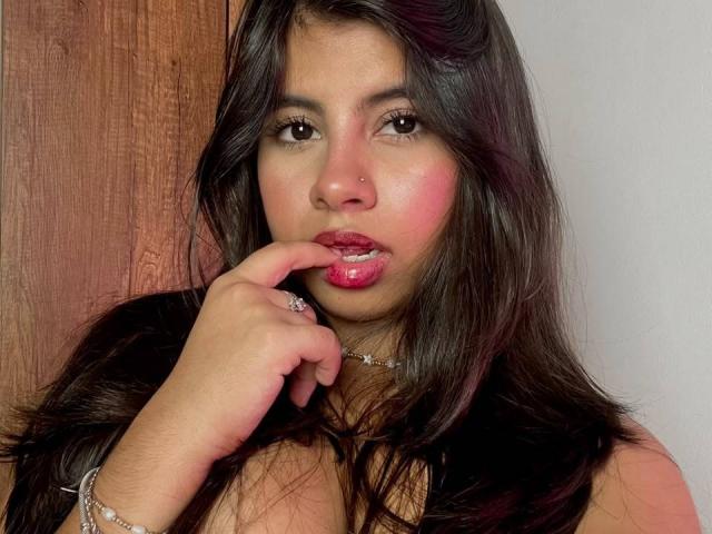 CelesteMorel - Live sex cam - 29950562
