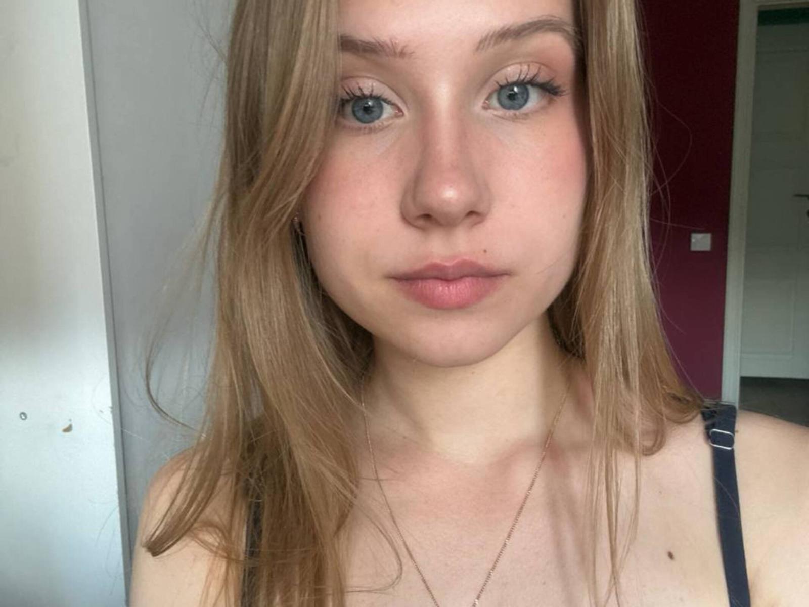 FideliaTurcio - Live porn &amp; sex cam - 29961914