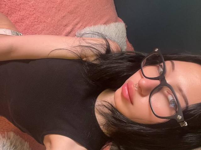GlitchDoll - Live porn &amp; sex cam - 29964278
