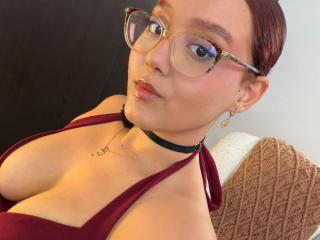 Xem hồ sơ đầy đủ của SophiaBrowm