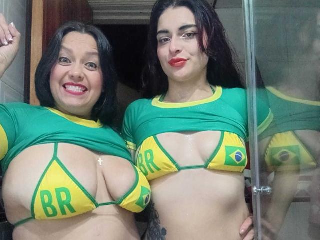 SaraAndMarilyn69 - Live porn &amp; sex cam - 29973335
