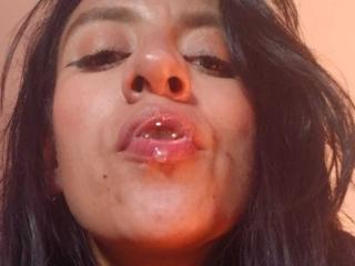 Ver la ficha detallada de ZarayFeet