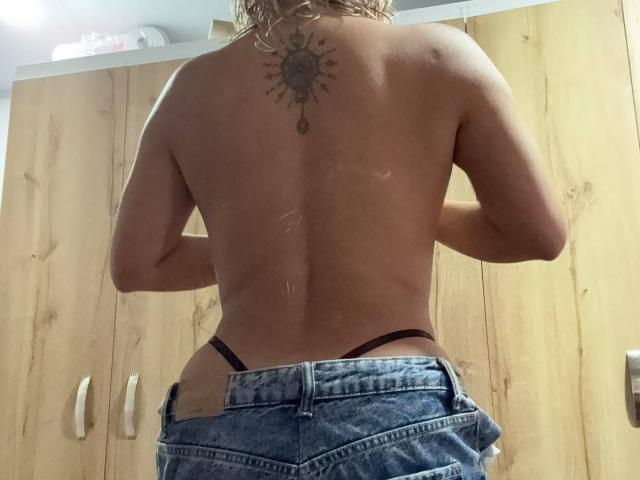 ElenaSaenz - Live porn &amp; sex cam - 29975516