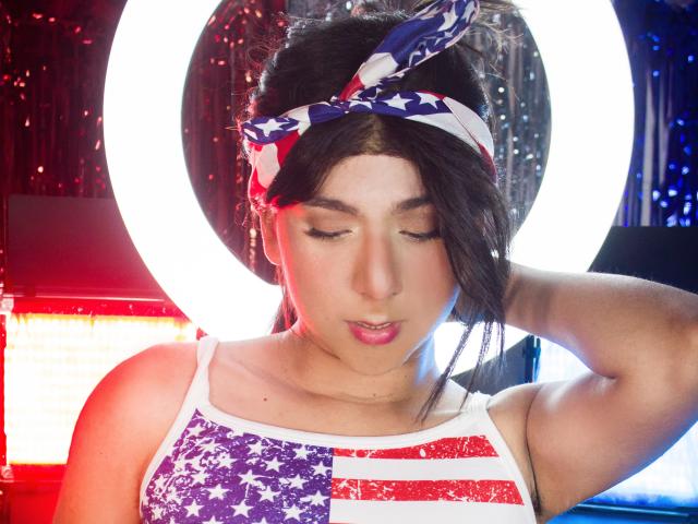 ZoeHotMoretti - Live porn &amp; sex cam - 29976590