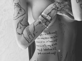Xem hồ sơ đầy đủ của SensualMila