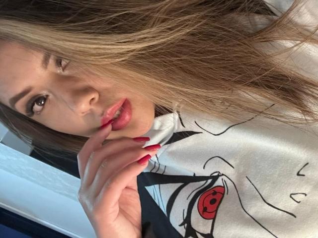EmilyDurand - Live porn &amp; sex cam - 29984774