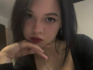 Se dtaljerede oplysninger for DelarySong