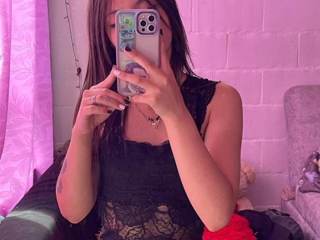 ScarlettPreatty - Live porn &amp; sex cam - 29989973